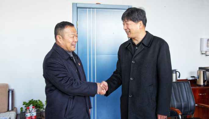 省纪委监委慰问永利12311手机版纪检监察系统劳动模范